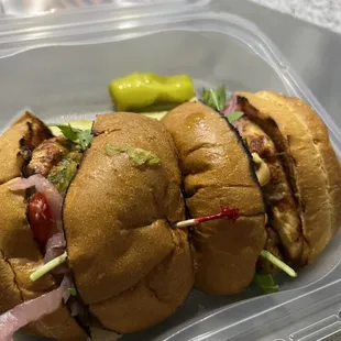 Grilled Halloumi sandwich to go was flavorful!