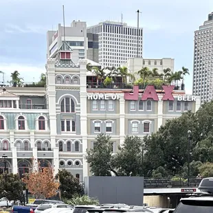 Oh wow, Jacksonville followed us. LOL. Happy ƪ(*‿*) Friday from New Orleans.