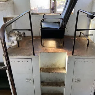 The high up seats on the caboose