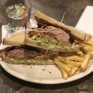 Classic BLT