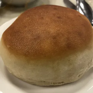 Yeast roll