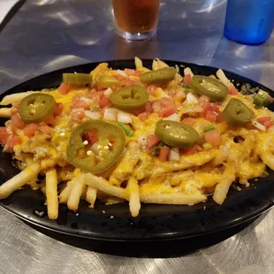 Green chili cheese fries