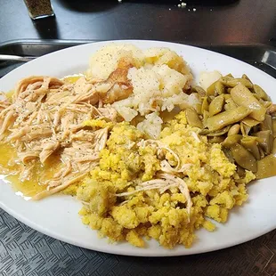 Turkey, dressing, fried tators, and greenbeans...