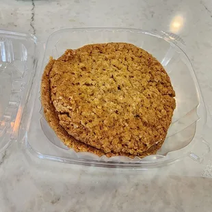Oatmeal Nutter Butter Cookie Sandwich