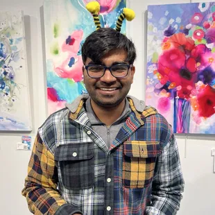 Bee antenna souvenir