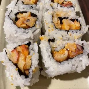 Spicy Red Clam Maki