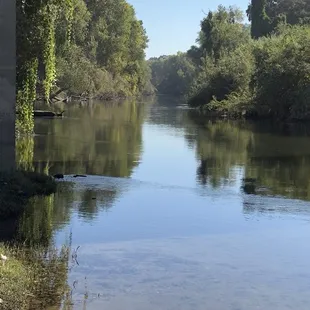 Stanislaus River looking east from boat ramp