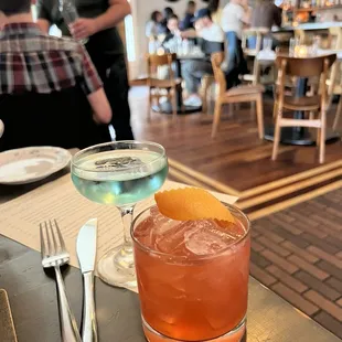 Seaweed infused martini was incredible with oysters.