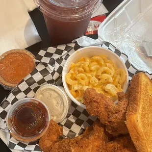 4 Piece Chicken Tenders Plate