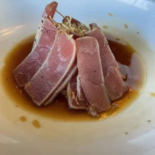 Tuna tataki - just ok