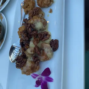 Honey Walnut Prawns