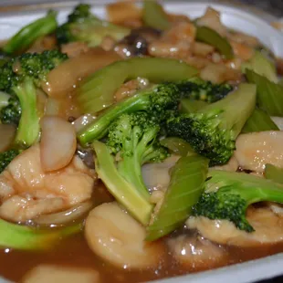 Garlic Chicken with broccoli added.