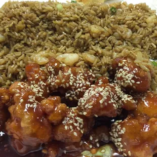 Sesame Chicken lunch special taken by a real good photographer.