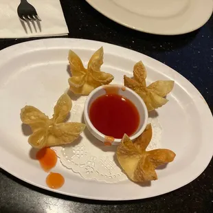 Duck Sauce Fried Cheese Wontons