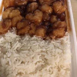 General Tso's shrimp w/ white rice.