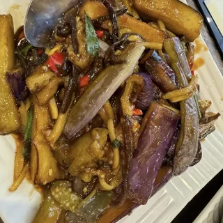 605. Garlic Eggplant