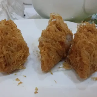 26. Deep-fried Taro Puffs