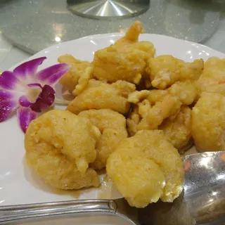320. Deep Fried Prawns with Salty Egg Yolk