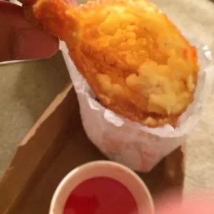 This is the crab ranggoon i bought today. Almost like nothing on it. I'm disappointed.