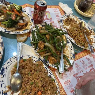 BBQ pork fried rice, Broccoli Beef, shrimp n green beans, BBQ pork chow mein. So good