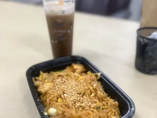 Twin Lotus Thai