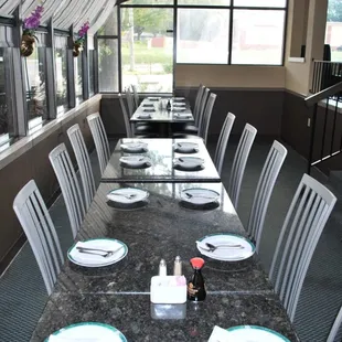 sushi and sashimi, interior