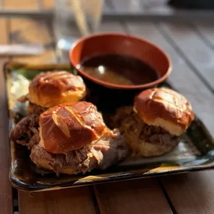 Prime rib sliders