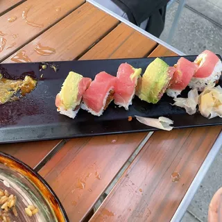 JADE DRAGON ROLL (Soy Paper)