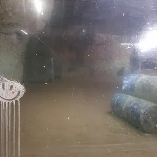 Cave side obstacle course, with a smile :)