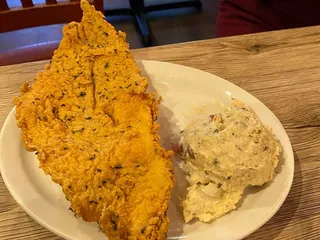 Lil G's Kajun Restaurant