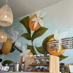 Cool vibes, friendly folks, good meeting place for friends &amp; work