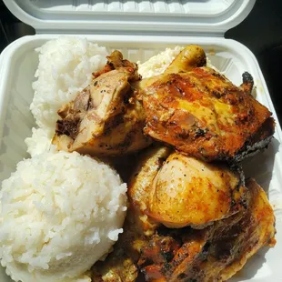 Huli chicken and mac