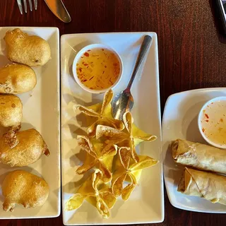 Crab Rangoon