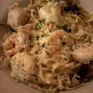 Seafood scampi