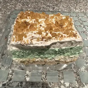 Can&apos;t ate desert take it home!?!?