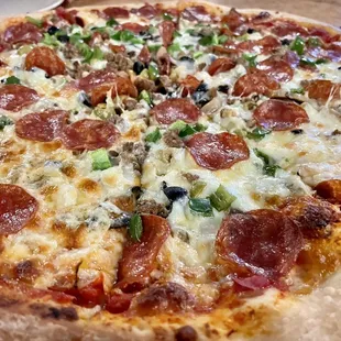 Deluxe Pizza