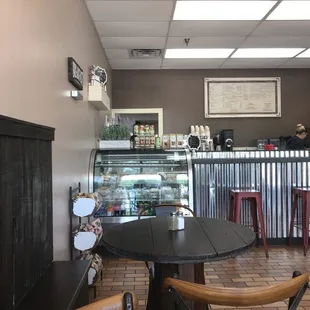 Always delicious food and pastries! Love the decor and food.