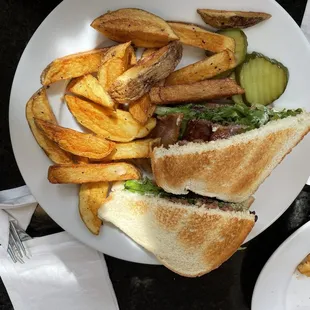 BLT &amp; fries
