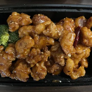 C1. General Tso's Chicken Combo