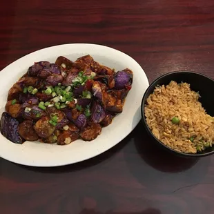 S16. Eggplant with Garlic Sauce