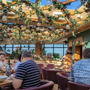 What a lovely setting!