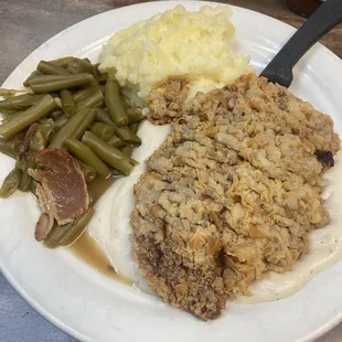 Chicken Fried Chicken, vegetables.