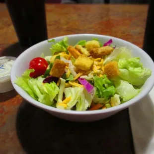 Side salad with ranch dressing