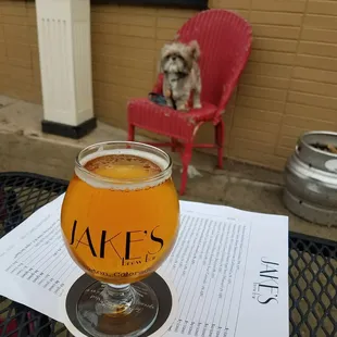 Pet friendly patio but no pets in the beer garden