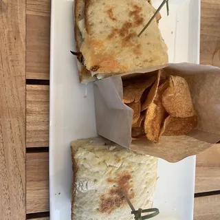Roasted Turkey Sandwich*