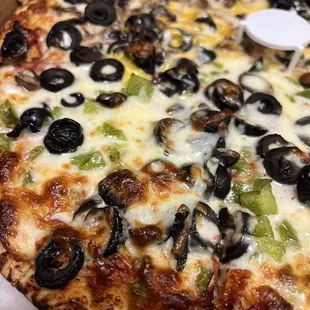 food, pizza