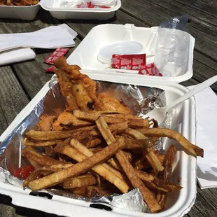 The perch dinner was a hit!  We come to Lake Erie at least once a year for perch, would visit Jakes again!