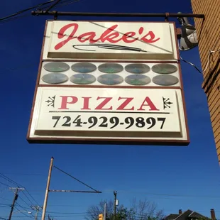 Whoever leaves the Valley ALWAYS COMES BACK for a Kake's Pizza!!!