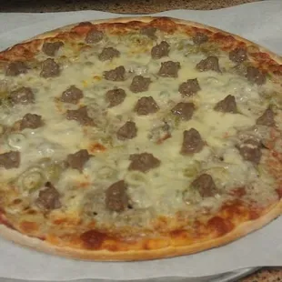 Jake's Special- Italian Sausage, Mushrooms and Green Olives.
