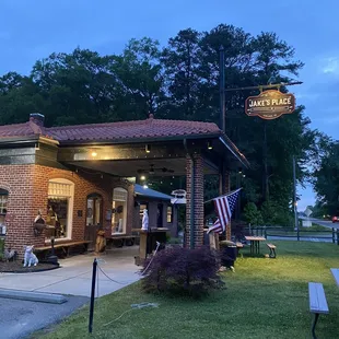 Rustic and Welcoming